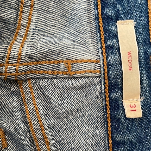 Levis wedgie jeans - Picture 7 of 9